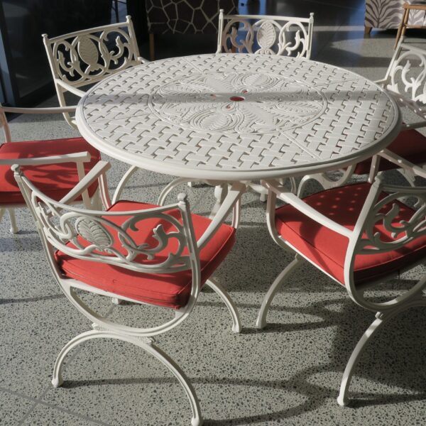 Artemis 1350 table